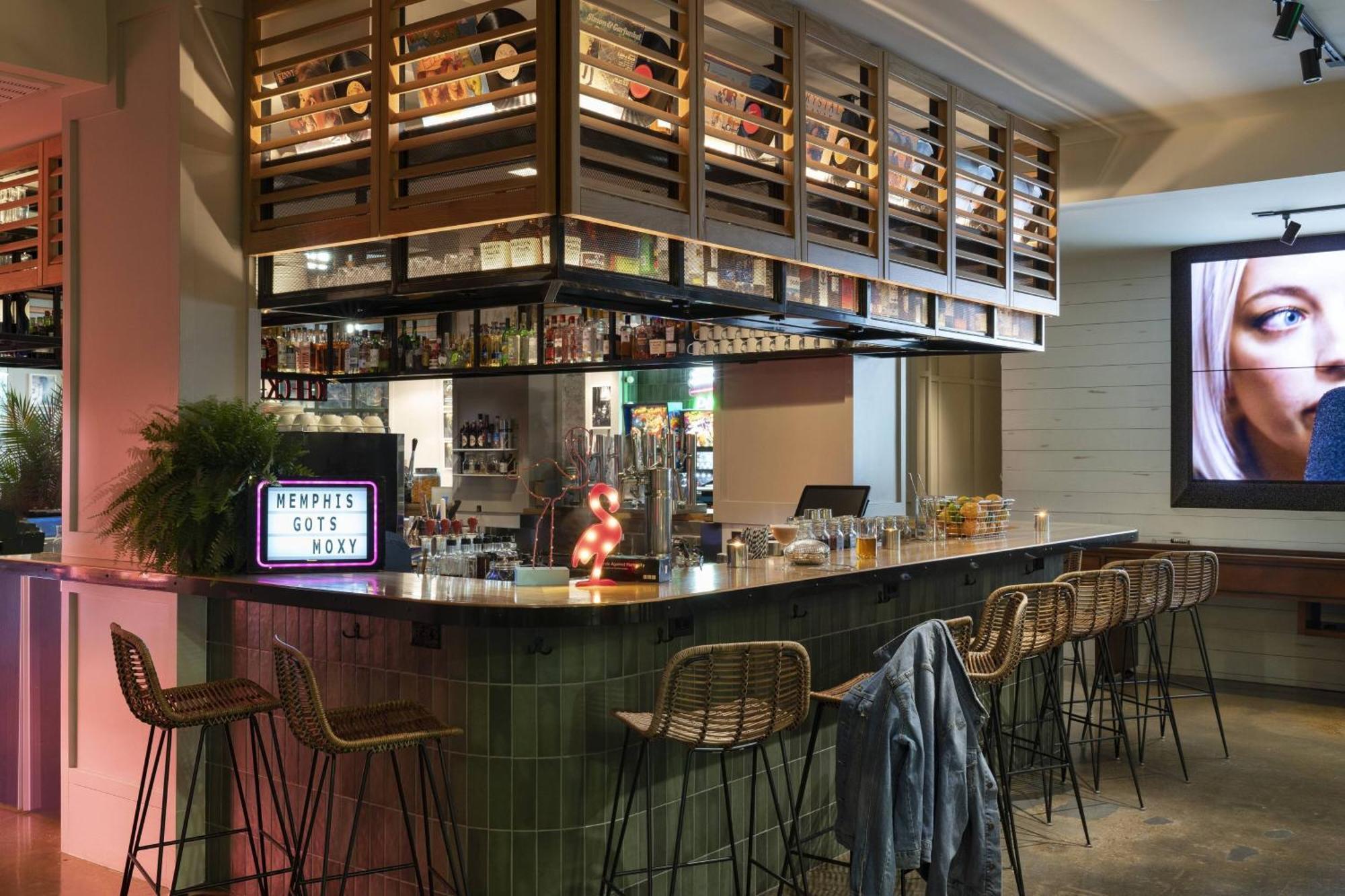 Moxy Memphis Downtown Hotell Exteriör bild